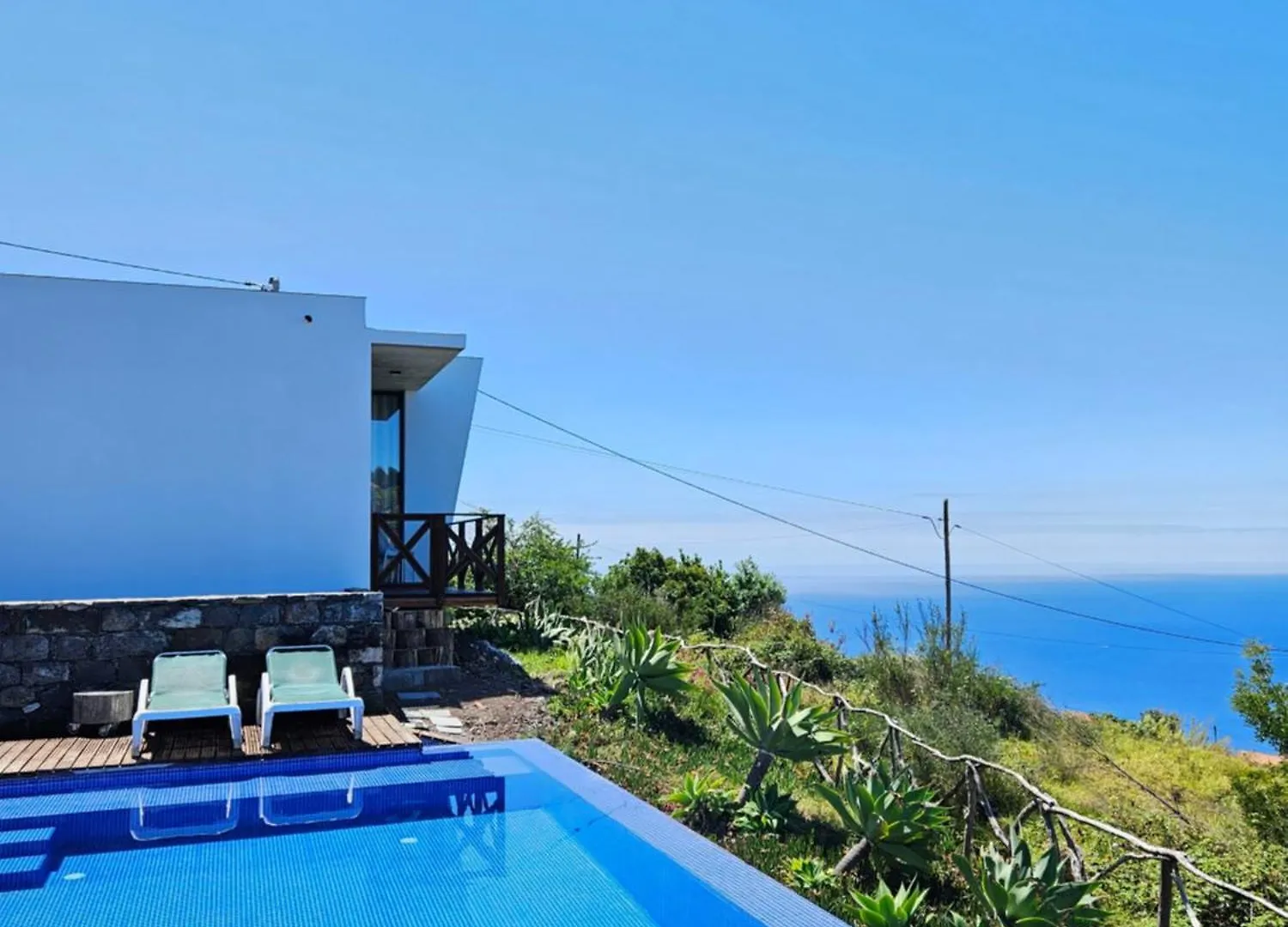 Modular Villa Calheta  Vakantiehuis