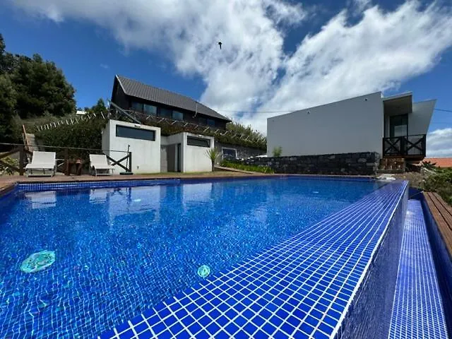 Modular Villa Calheta  Portugal
